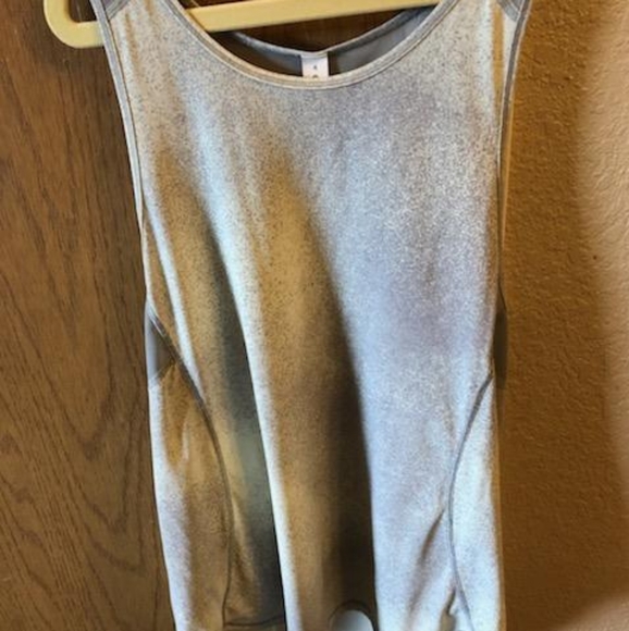 Lululemon sculpt tank - Picture 4 of 5